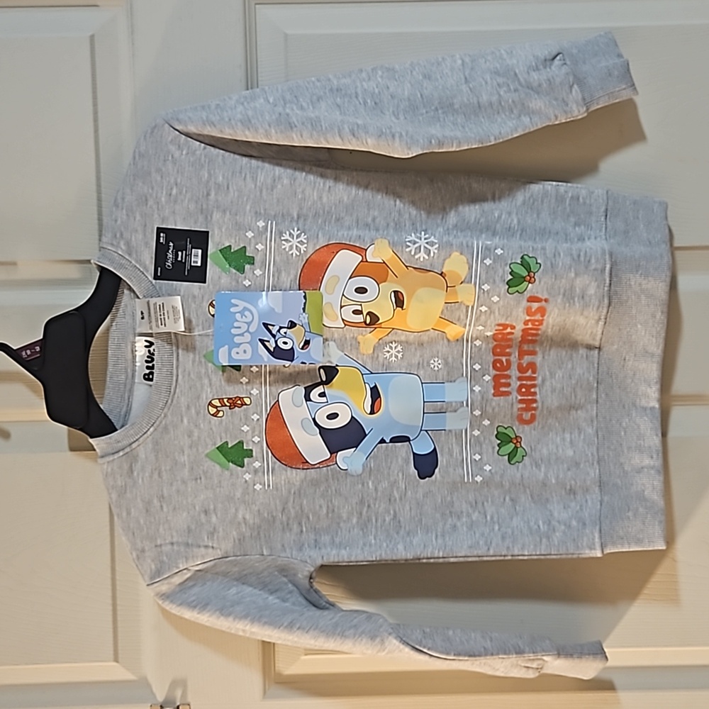BLUEY LIMITED EDITION CREWNECK SWEATSHIRT: UNISEX: GRAY: NEW WITH TAGS: SIZE S